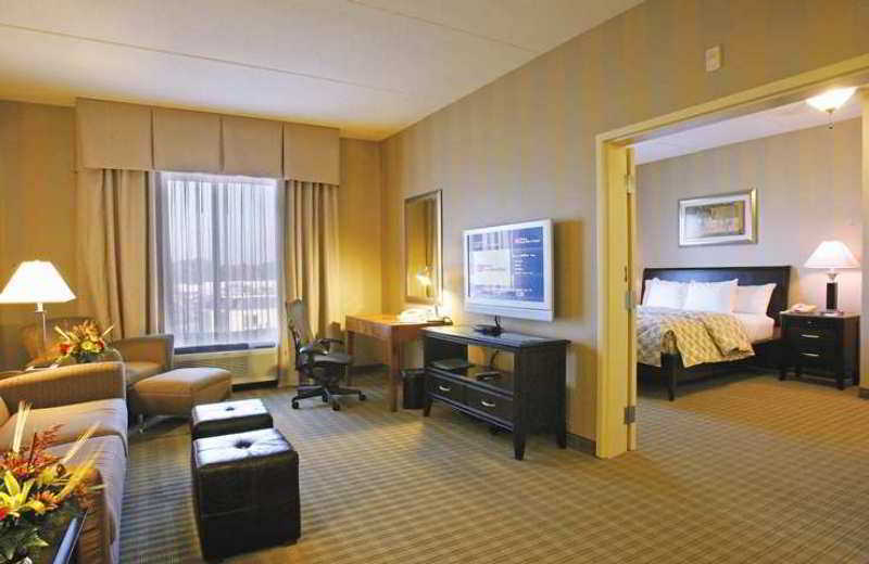 Hilton Garden Inn Raleigh Capital Blvd I-540 Room photo